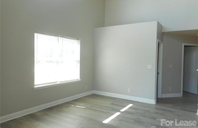 228 Gumtree Dr Gallery 4
