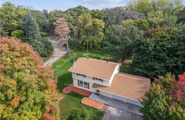 12600 S Robert Trail - 12600 South Robert Trail, Rosemount, MN 55068