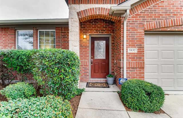 5832 Pebble Ridge Drive Gallery 3