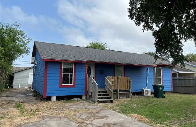 4418 Vestal Street Gallery 1