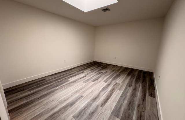 The Foundry, Two Bedroom, One Bathroom Unit Gallery 3