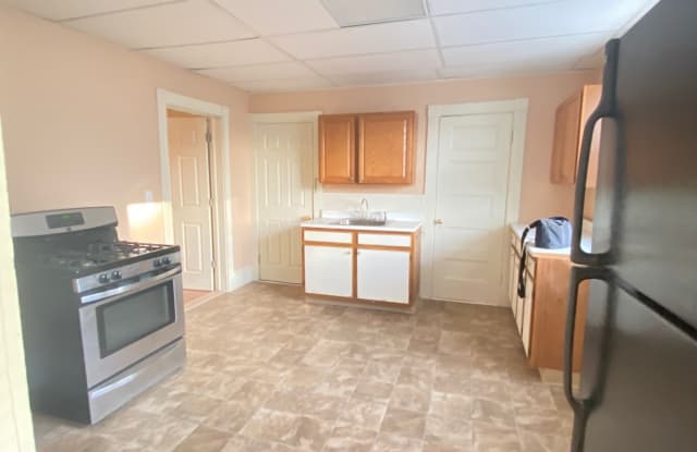 17 Stone Ave - 17 Stone Avenue, Somerville, MA 02143