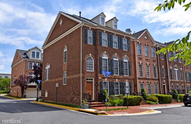 7981 Vigne Ct - 7981 Vigne Court, Tysons Corner, VA 22182