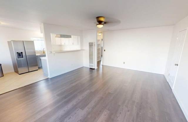 Two Bed One Bath Unit Available for Long Term rent in Imperial Beach! photos photos