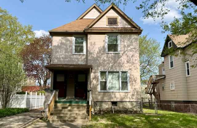 212 Elgin Ave. photos photos