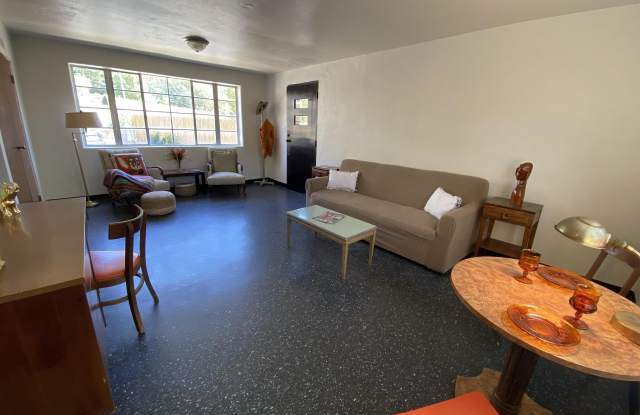 1007 Park Avenue Gallery 4
