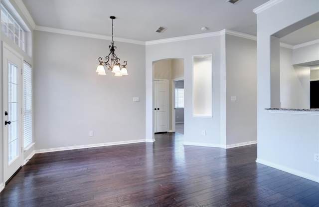 1809 Forest Bend Lane Gallery 4