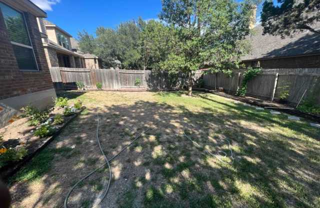 8718 Silver Rock - 8718 Silver Rock, Scenic Oaks, TX 78255