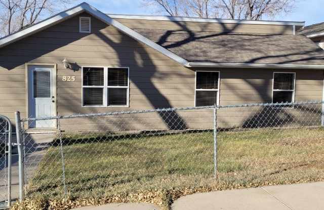 825 N 7th St - 825 North 7th Street, Rapid City, SD 57701