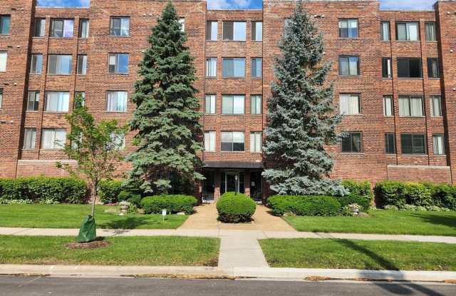 110 S DUNTON Avenue - 110 South Dunton Avenue, Arlington Heights, IL 60005