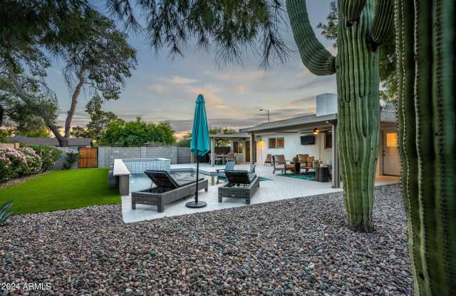 4501 N 86TH Place Gallery 4