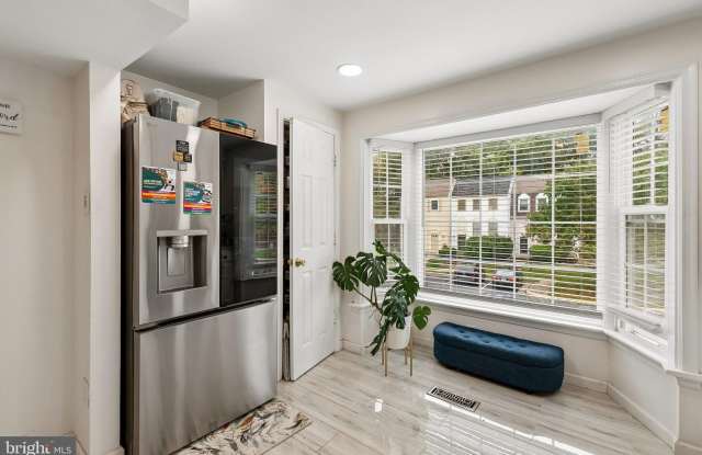 6513 BIRCHLEIGH Way Gallery 4