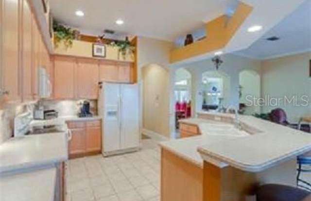 13939 ZEPHERMOOR LANE Gallery 2