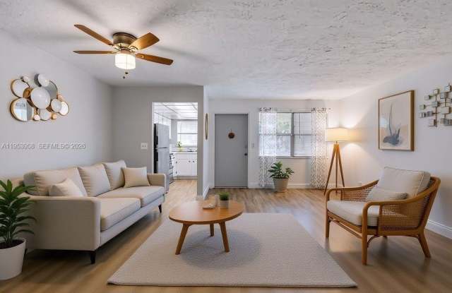 300 Layne Blvd photos photos