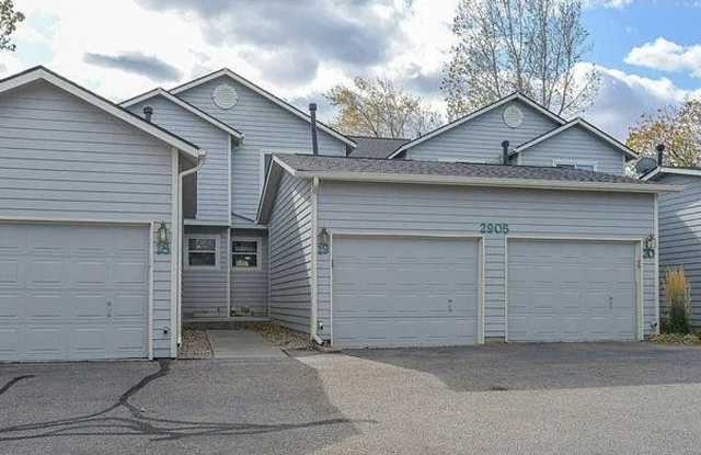 Beautiful 3 Bed 2.5 Bath Townhouse in NW Fort Collins! photos photos