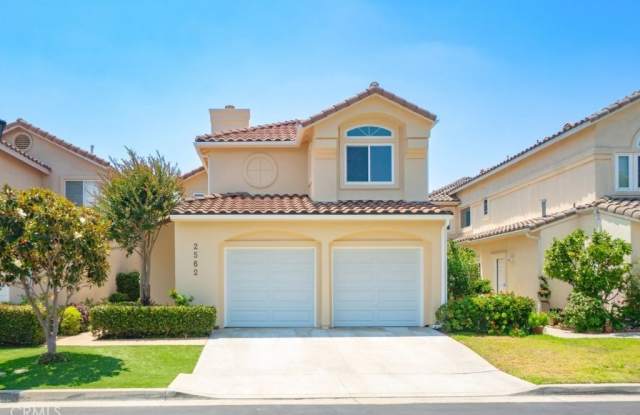 2562 Woodbury Drive photos photos