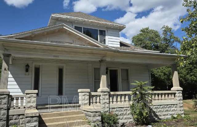1803 Madison Avenue photos photos