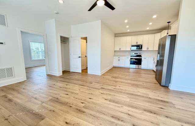398-B LANTZ ROAD photos photos