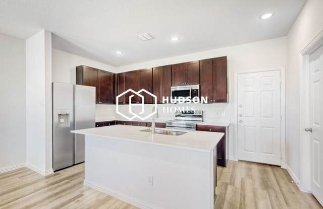 1123 Sky Summit Court Gallery 4