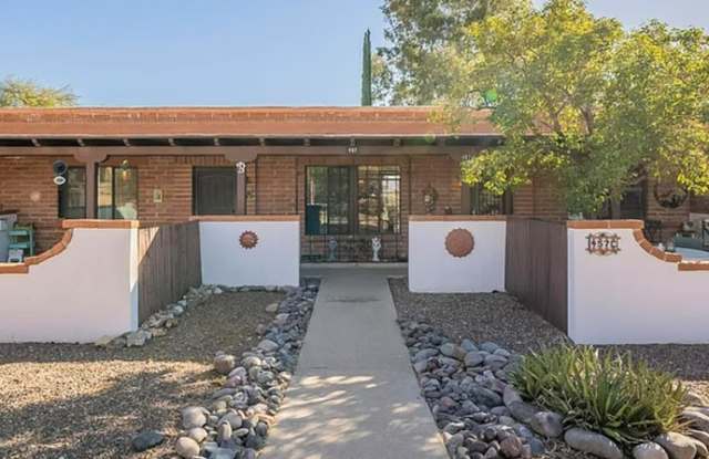 457 South Paseo Quinta photos photos