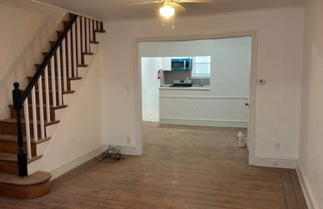 258 Rosemar Street Gallery 4