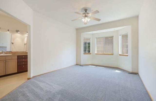 1450 Racquet Way Gallery 1