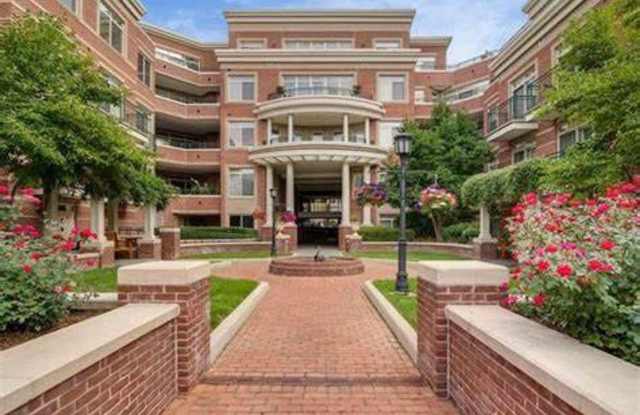 Actons Landing Condo - 66 Franklin Street, Annapolis, MD 21401