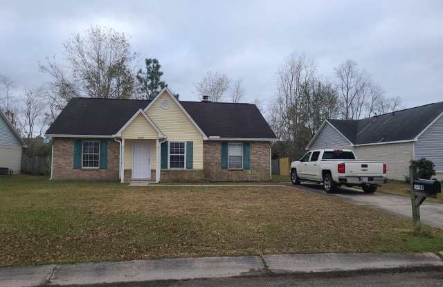 14169 Spruce Court Gallery 1