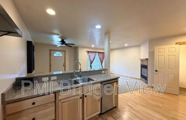 3147 Cattail Street Gallery 4