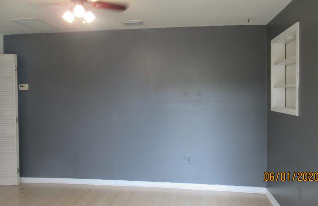 252 - 40th St. N. Gallery 4