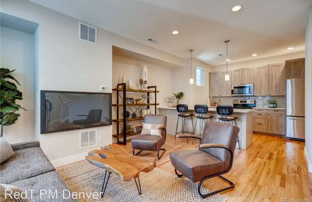 1733 Irving St #103 Gallery 2