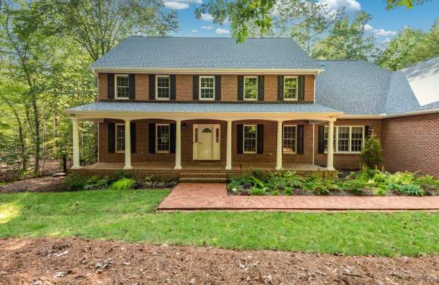 Available early March! Large and Lovely Home in Chapel Hill - 2523 Creek Ridge Lane, Orange County, NC 27514