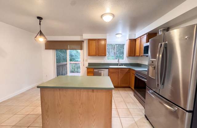 13616 97th Ave Nw Gallery 3