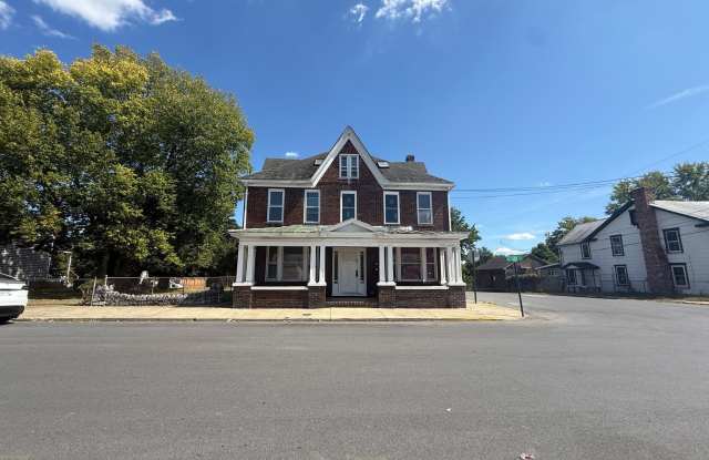 703 SECOND ST photos photos