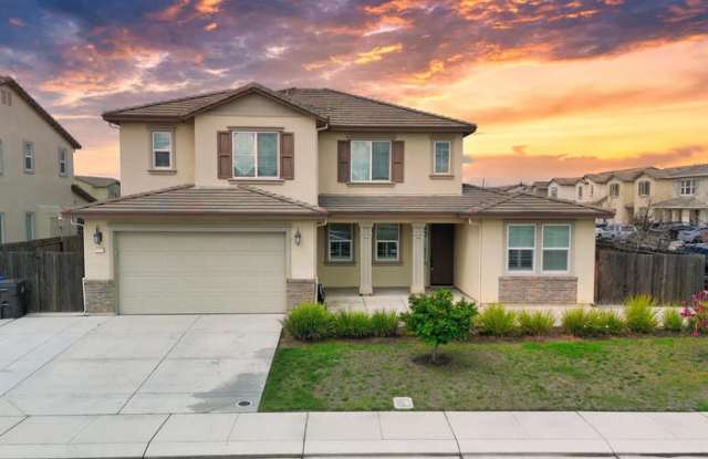2313 Bismark Ave - 2313 Bismark Avenue, Manteca, CA 95337