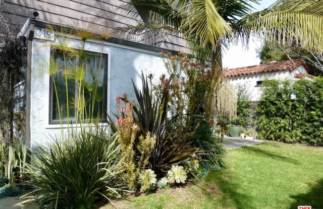 719 Crestmoore Pl - 719 Crestmoore Place, Los Angeles, CA 90291