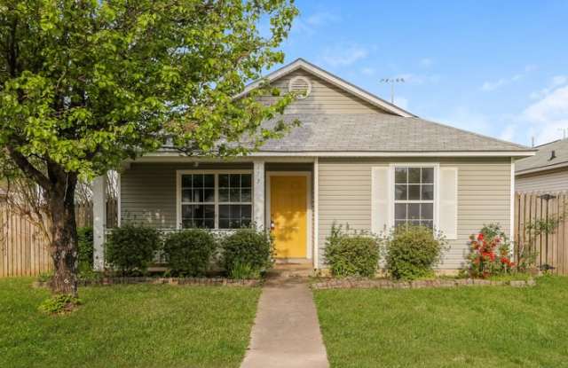 117 Village Drive photos photos