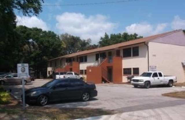 3555 Seminole Avenue photos photos