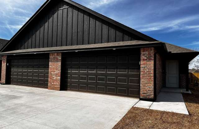 LUXURY BRAND NEW 3 Bedroom 2 Bath Duplex in Piedmont Schools (Neighborhood Park) photos photos