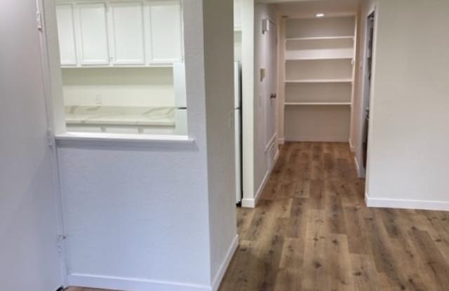 85-B Stenner Street in Cedar Creek photos photos