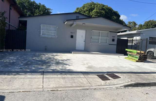 1067 NW 24th St photos photos