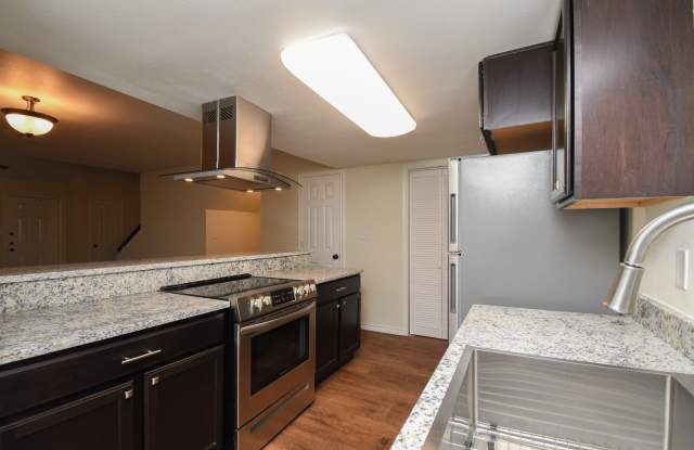 101 Vista Alta St photos photos