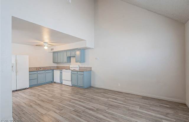 5168 GARDEN Lane Gallery 4