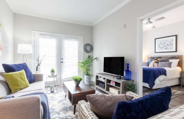 CB Lofts Apartments Gallery 3