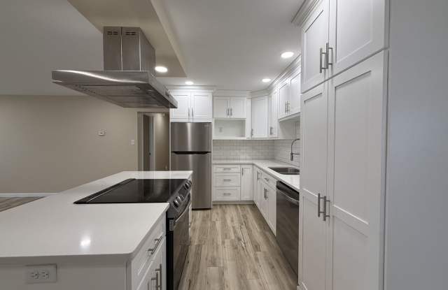 Remodeled 2-Bedroom! - 808 Stratford Drive, State College, PA 16801