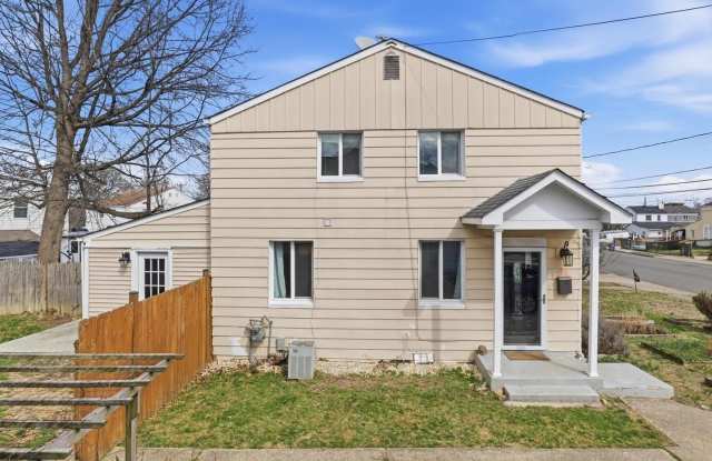 5617 7TH PL S Gallery 2