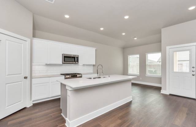 Welcome to the Drake – Where Comfort Meets Elevated Living photos photos