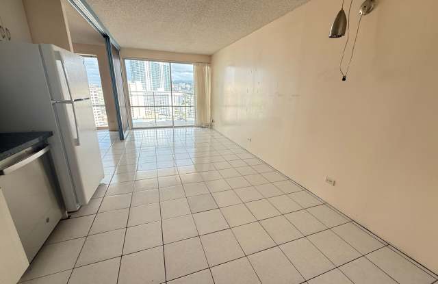 Kapiolani Manor 1 bedroom 1 bath with 1 assigned parking stall Gallery 4