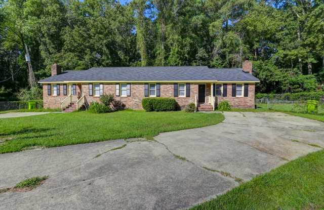 Beautifully Renovated 3-Bedroom Home in Columbia, SC! photos photos