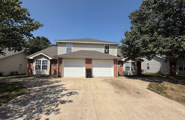 Four bedroom, Two bath photos photos